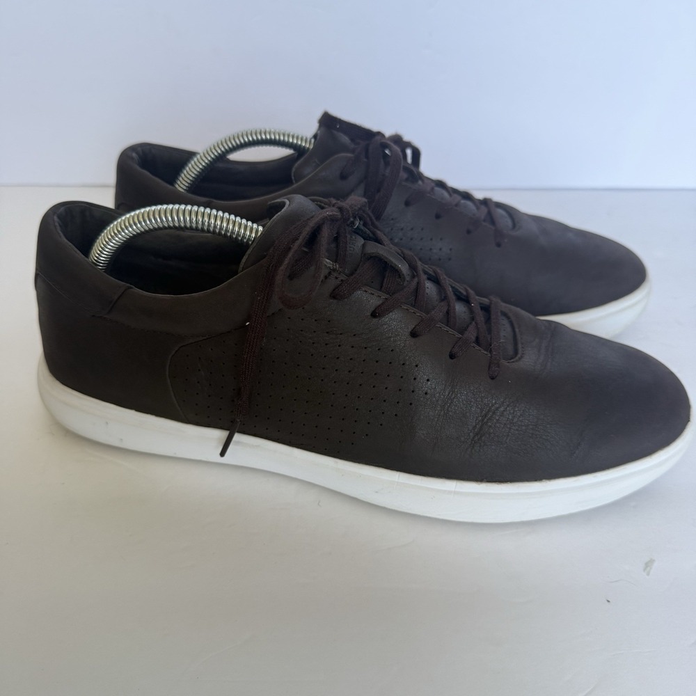 Cuater Travis Mathew Phenom Leather Sneakers Men's 10 Brown 4MT090 Casual - Picture 1 of 11